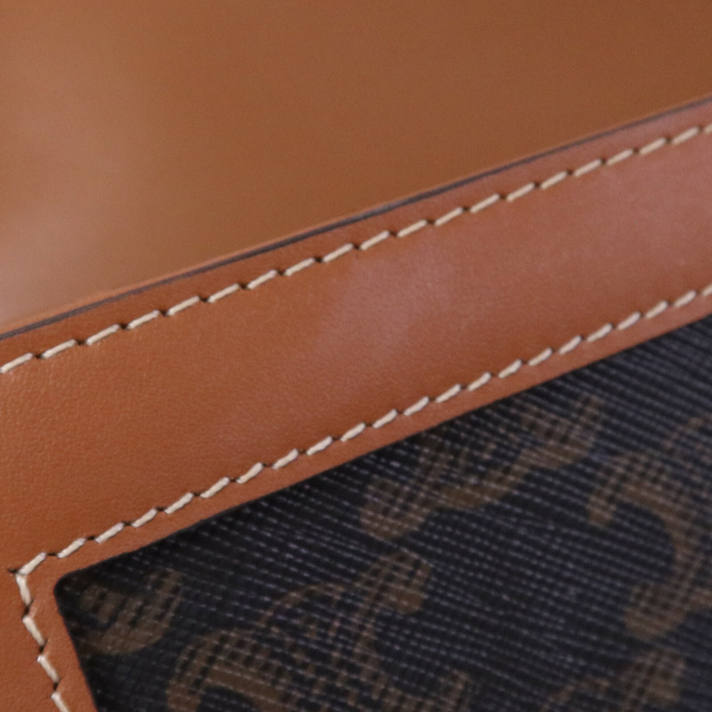 CELINE 塗層帆布Teen Triomphe Bag金扣肩背袋-16