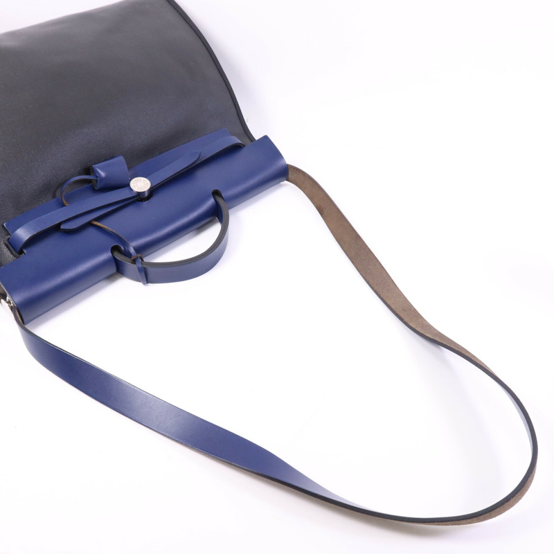 HERMES Vache Liegee皮革Herbag MM銀扣手挽肩背兩用袋Bleu Brighton/Noir-9