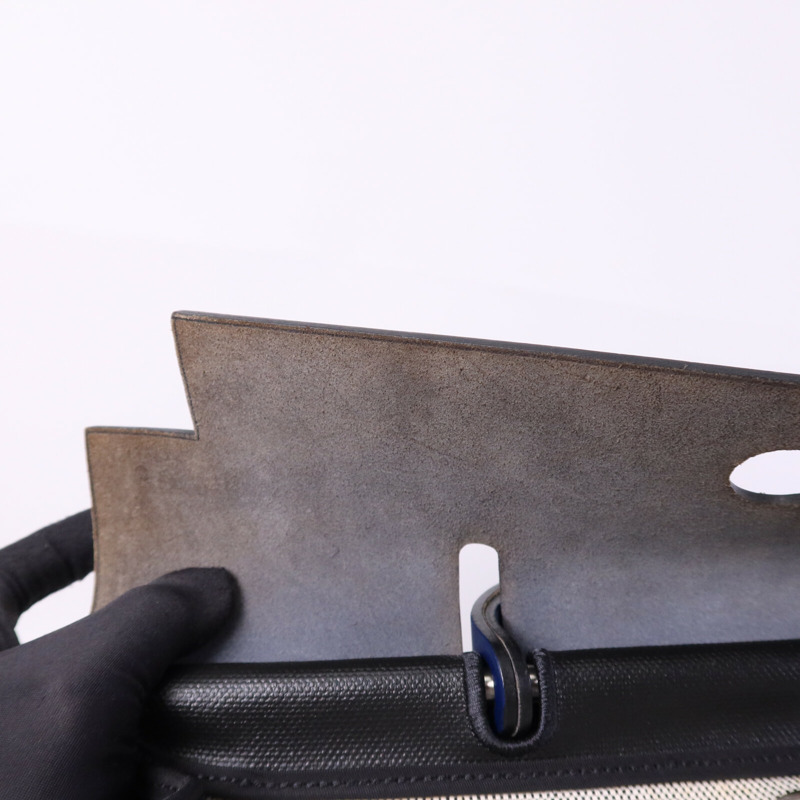 HERMES Vache Liegee皮革Herbag MM銀扣手挽肩背兩用袋Bleu Brighton/Noir-18