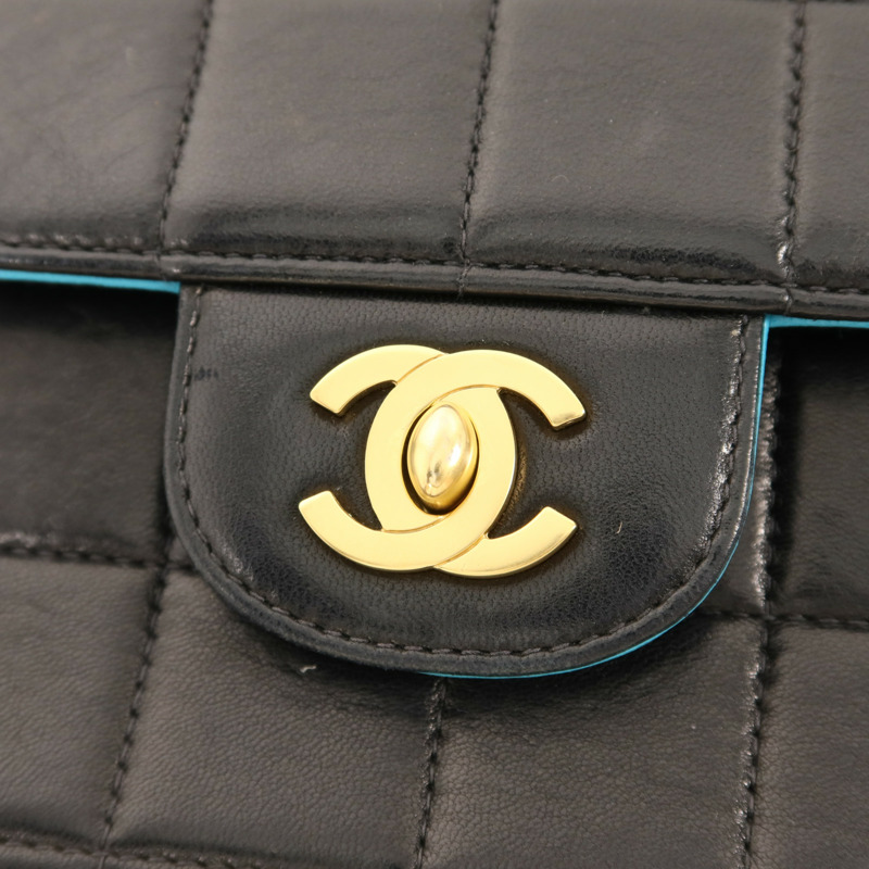 CHANEL 羊皮皮革Chocolate Bar Vintage金扣鏈帶肩背袋-10