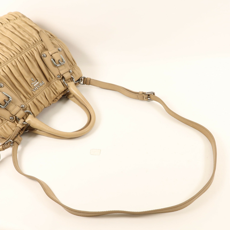 PRADA 羊皮皮革Nappa Gaufre銀扣手挽肩背兩用袋-4