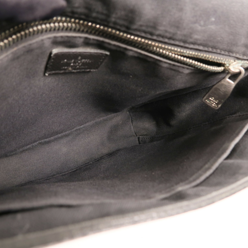 LOUIS VUITTON Taiga Roman PM銀扣肩背袋-4