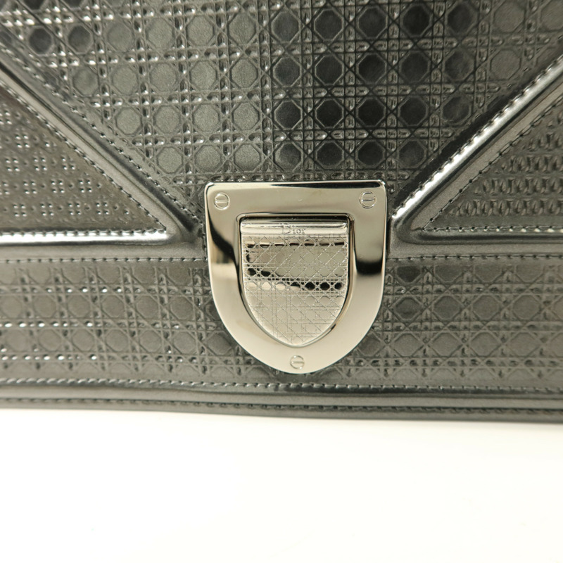 Dior 漆皮皮革Diorama銀扣鏈帶肩背袋-16