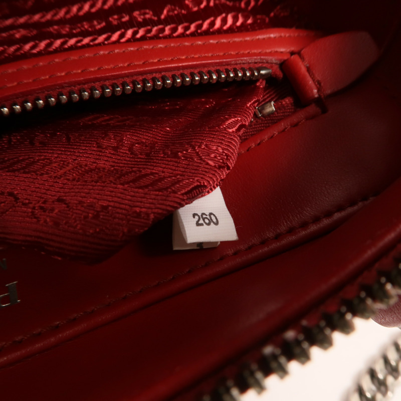 PRADA 牛皮皮革Diagramme Bag銀扣鏈帶手挽肩背兩用袋-6