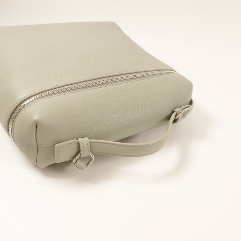 Loro Piana 牛皮皮革Extra Pocket BackPack銀扣背包-6