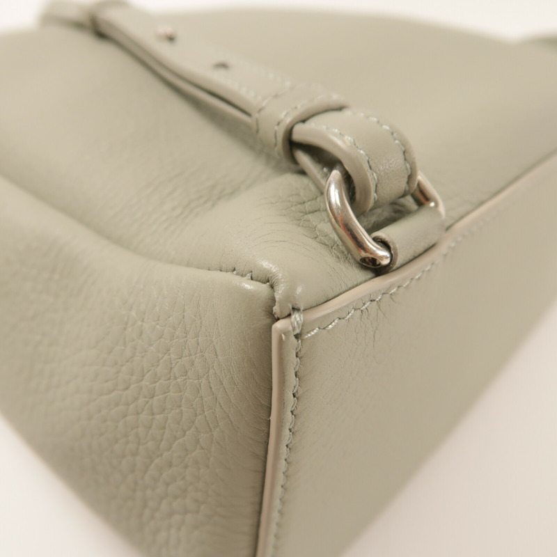 Loro Piana 牛皮皮革Extra Pocket BackPack銀扣背包-12