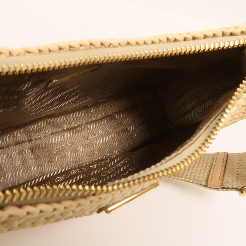 PRADA Raffia Re-Edition 2025金扣手挽肩背兩用袋-4