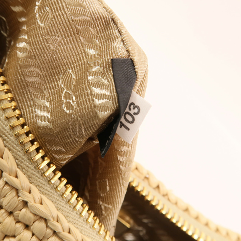 PRADA Raffia Re-Edition 2025金扣手挽肩背兩用袋-6