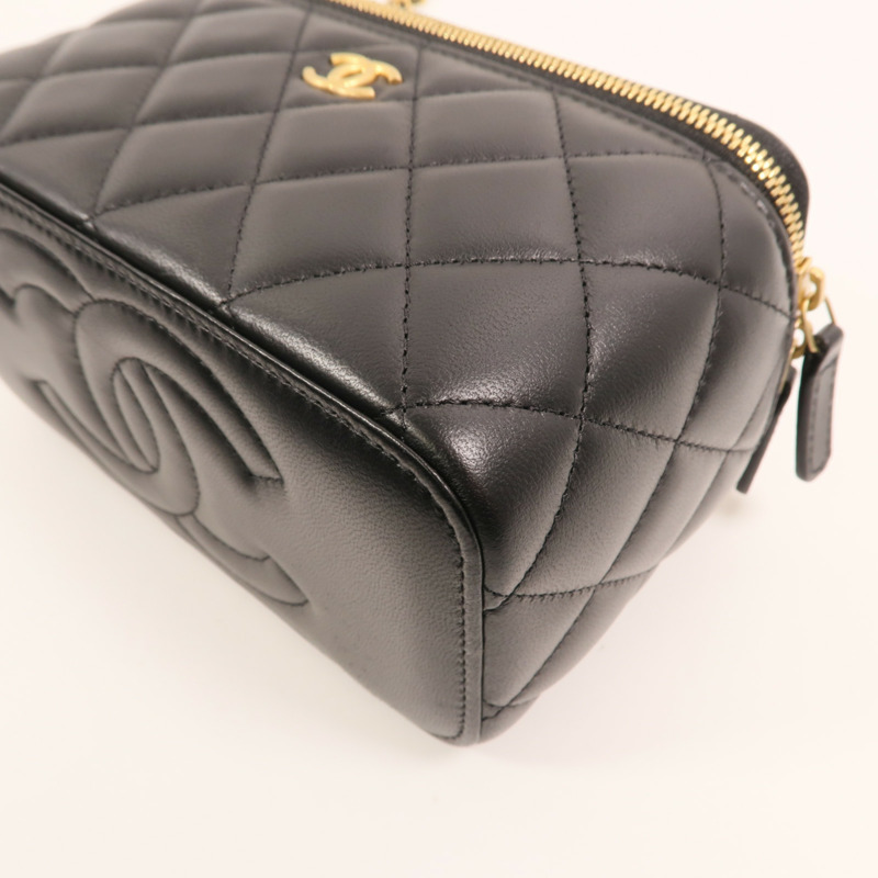 CHANEL 羊皮皮革Vanity Case金扣鏈帶肩背袋-9