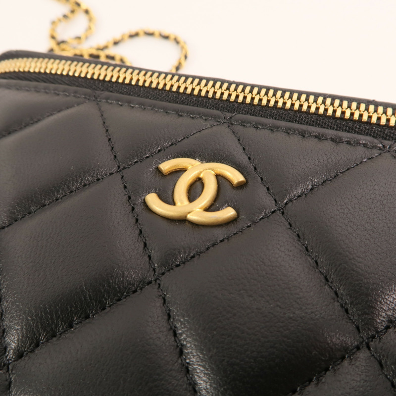 CHANEL 羊皮皮革Vanity Case金扣鏈帶肩背袋-13