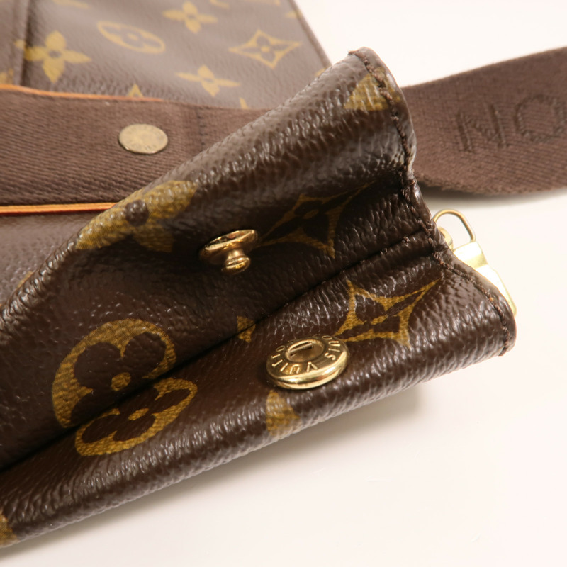 LOUIS VUITTON Monogram Cabas Beaubourg金扣手挽袋-14