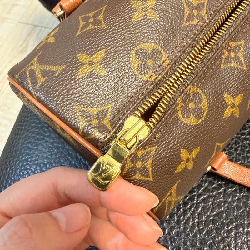 LV 咖色巴比龍 中號-22