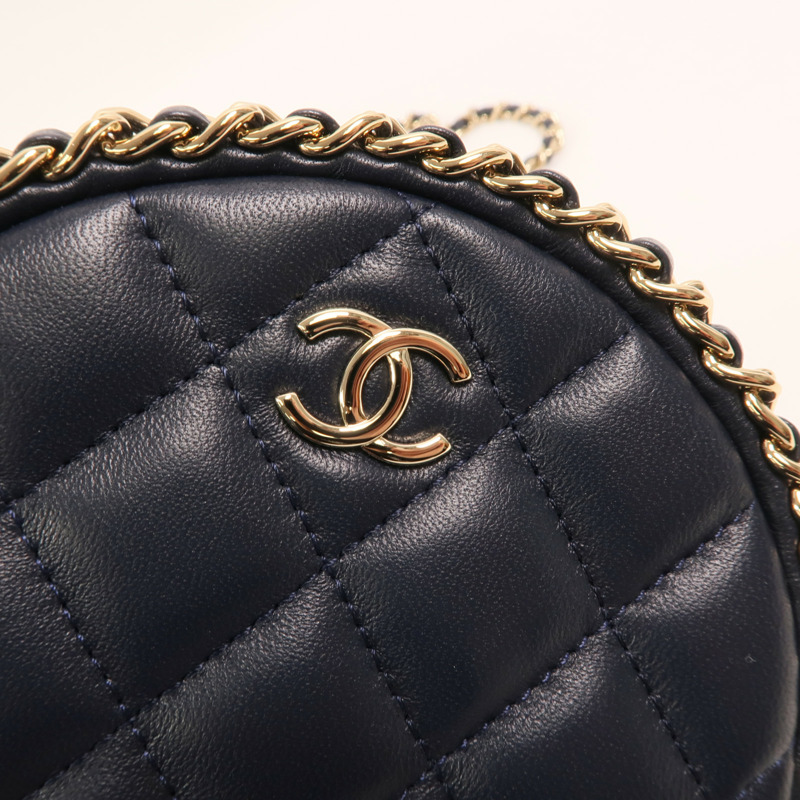 CHANEL 羊皮皮革Round Chain Bag金扣鏈帶肩背袋-10
