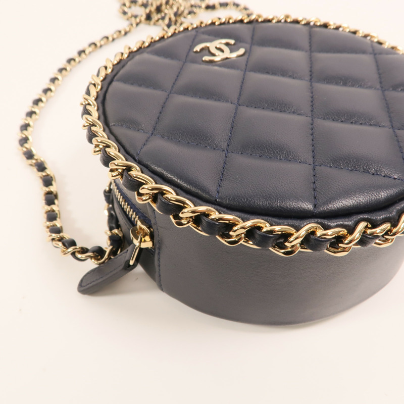 CHANEL 羊皮皮革Round Chain Bag金扣鏈帶肩背袋-12