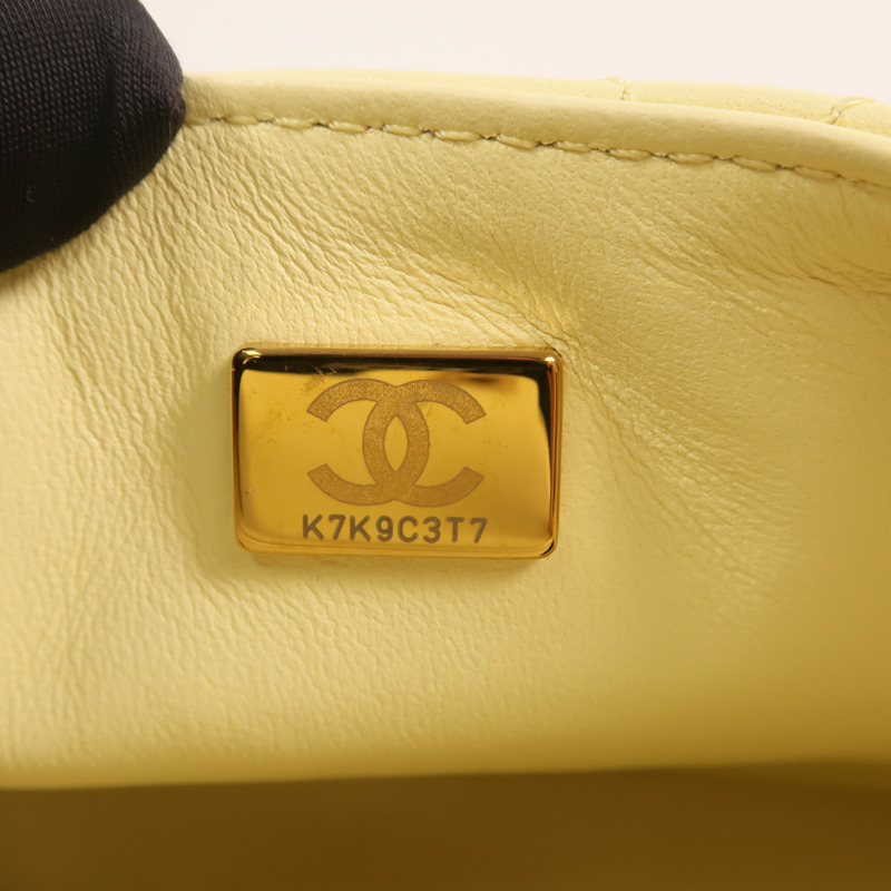 CHANEL 羊皮皮革Mini Flap Bag金扣鏈帶肩背袋-6