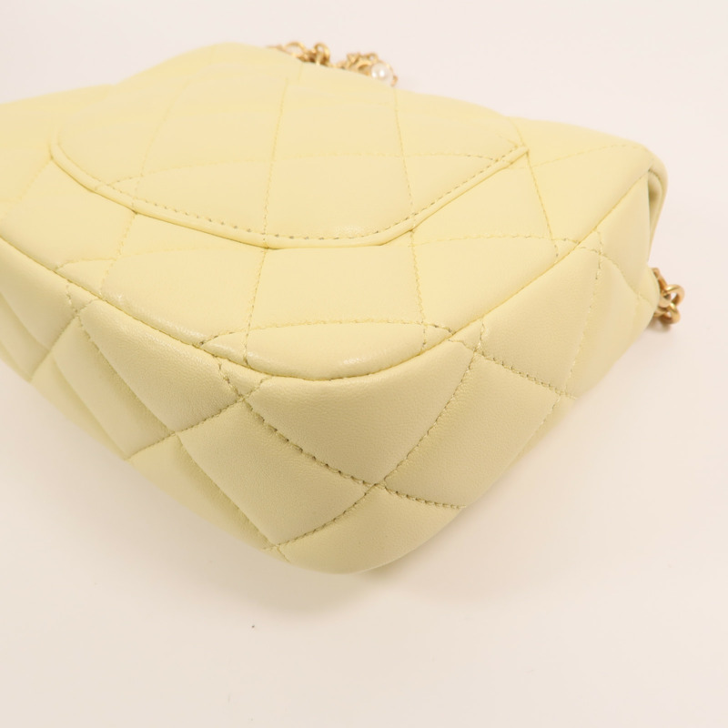 CHANEL 羊皮皮革Mini Flap Bag金扣鏈帶肩背袋-11