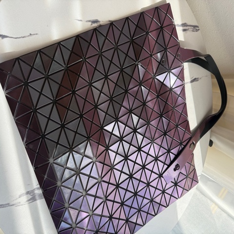 Baobao 三宅ㄧ生10*10 手提包👜