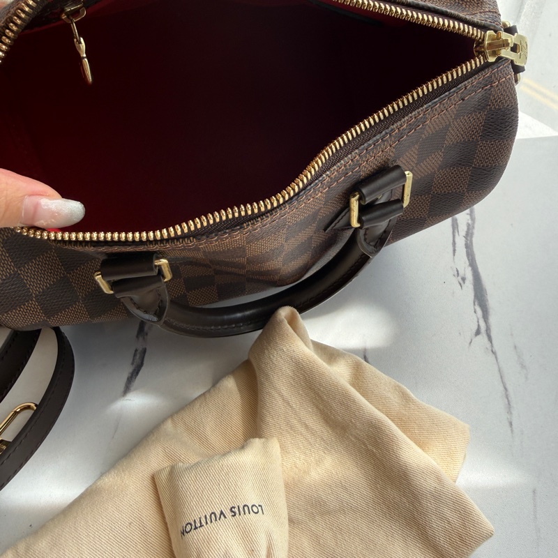 Lv speedy 25 卡棋盤波士頓包有背帶-11