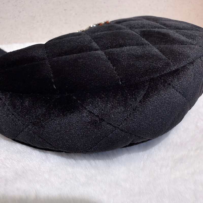 Chanel✨絲絨月亮包彎月包鏈條包-13