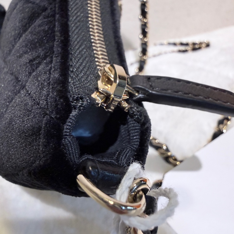 Chanel✨絲絨月亮包彎月包鏈條包-19