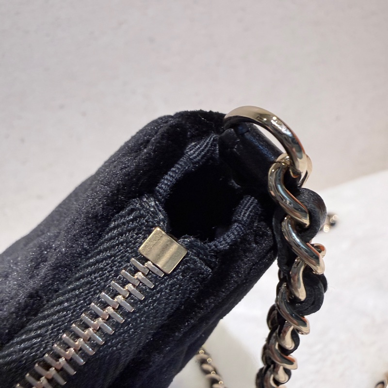 Chanel✨絲絨月亮包彎月包鏈條包-20
