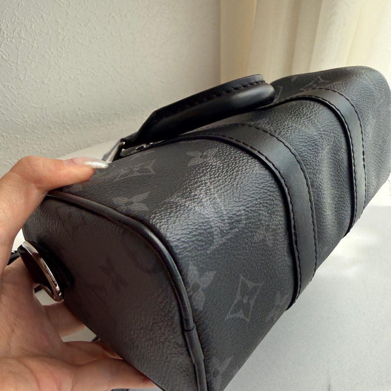 Lv keepall Xs 20cm 斜背包🤍🤍💕男女都可以-4