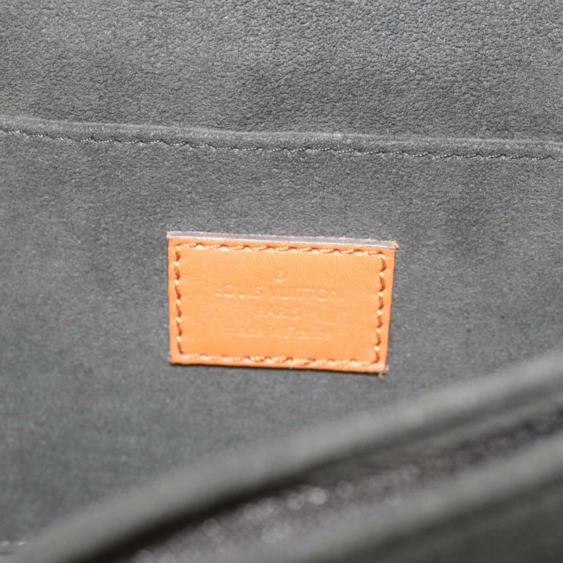 【日本直送】路易威登 Monogram Reverse Dauphine MM 肩背包 M44391 LV Auth 60072M-19