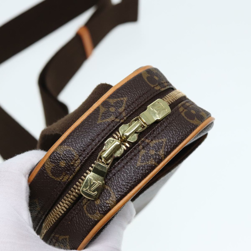 【日本直送】路易威登 Monogram Pochette Gange 肩背包 M51870 LV 正品 77702V-8