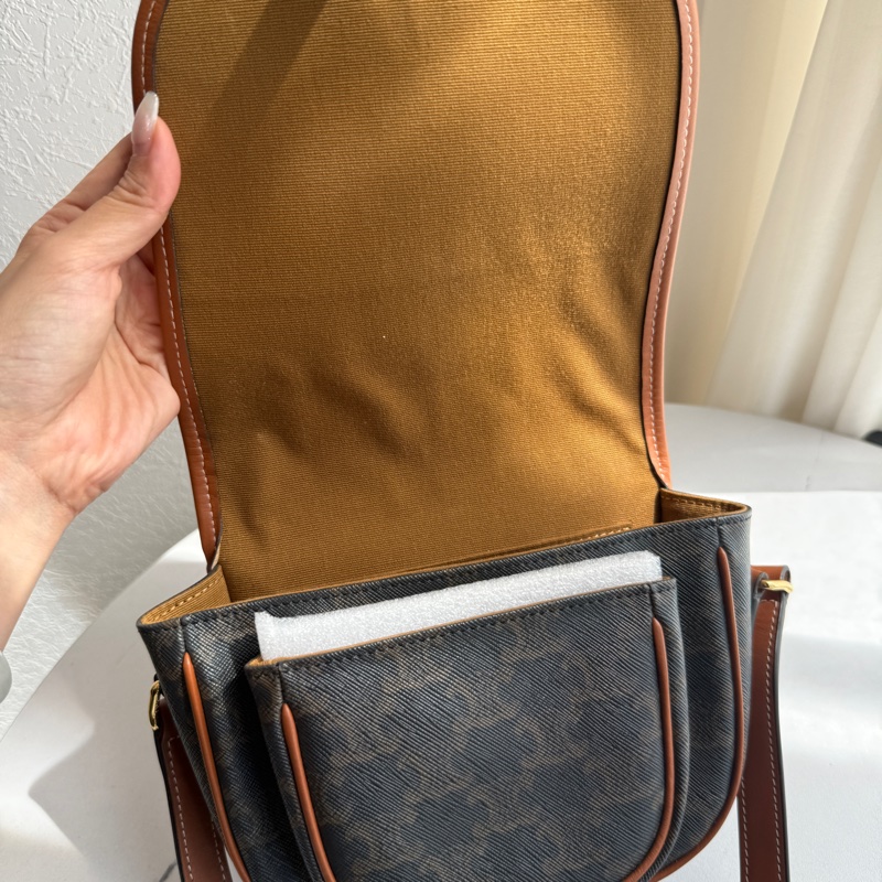 Celine 半圓小馬鞍包-8