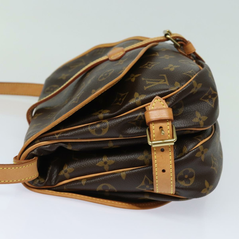 【日本直送】路易威登 Monogram Saumur 30 肩背包 M42256 LV Auth 80965V-3