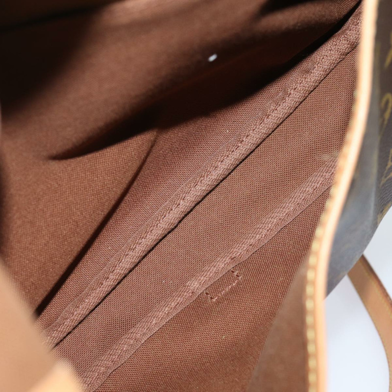 【日本直送】路易威登 Monogram Saumur 30 肩背包 M42256 LV Auth 80965V-26