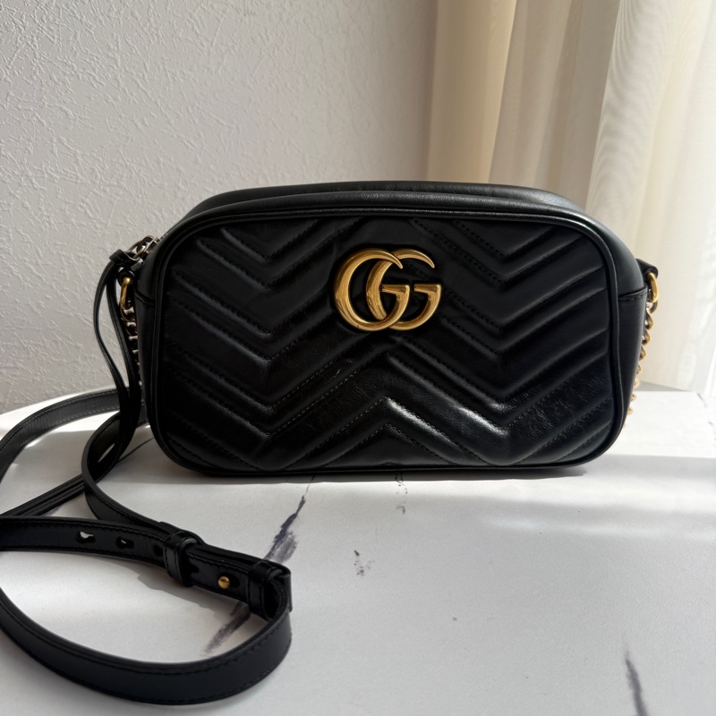 Gucci Marmont 相機包黑金💕🤍❤️-0
