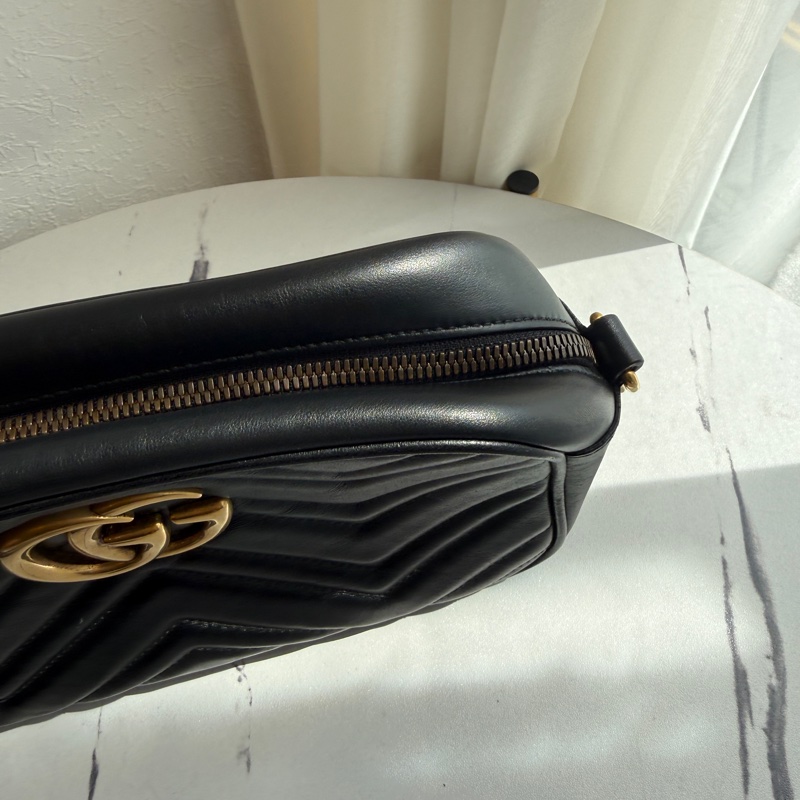 Gucci Marmont 相機包黑金💕🤍❤️-3