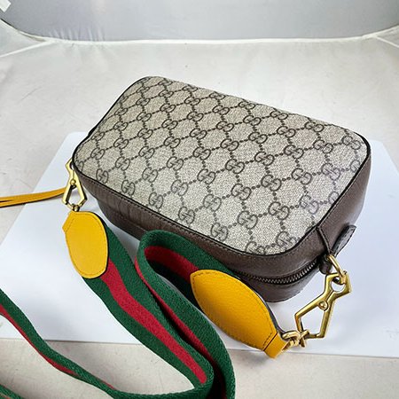 ＊奢華大道國際精品＊【G1827】GUCCI咖啡色 PVC 綠紅綠織帶虎頭相機包 476466-3