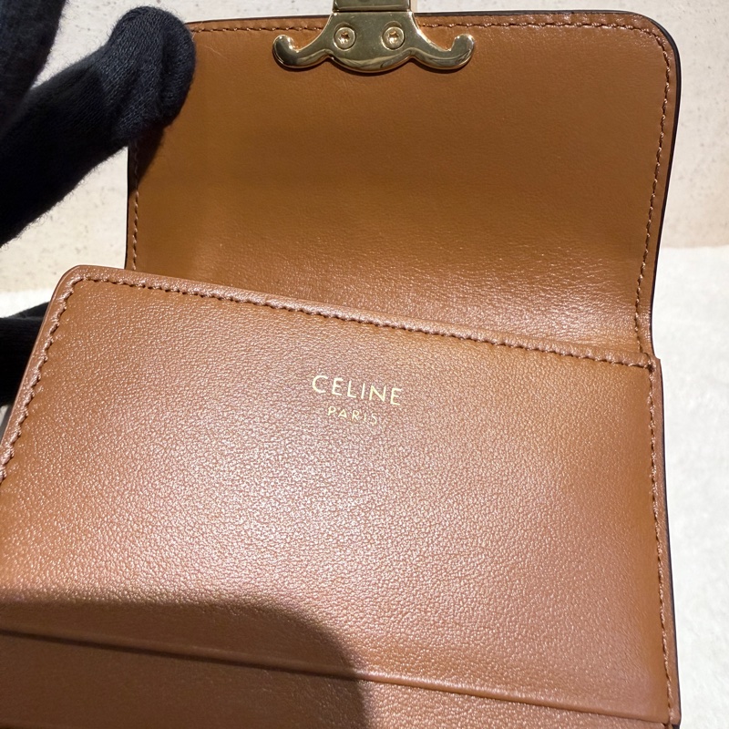 Celine✨可拆式TRIOMPHE標誌印花短款短夾錢包卡包 二合一-6