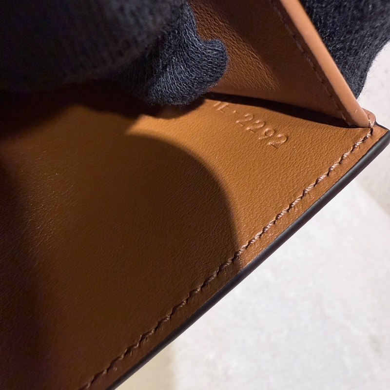 Celine✨可拆式TRIOMPHE標誌印花短款短夾錢包卡包 二合一-7