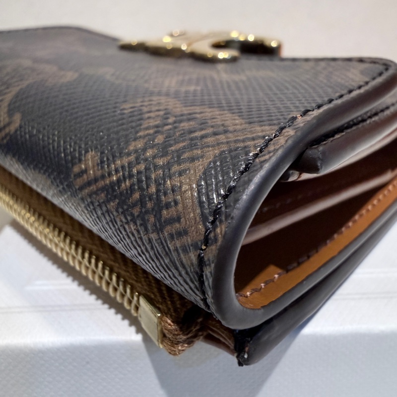 Celine✨可拆式TRIOMPHE標誌印花短款短夾錢包卡包 二合一-23