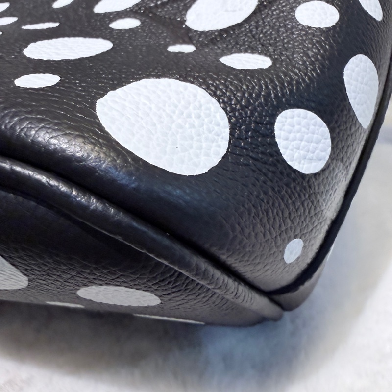 Louis Vuitton✨LV X YAYOI KUSAMA草間彌生 限定款 南瓜波點手提包腋下包 芯片款-15
