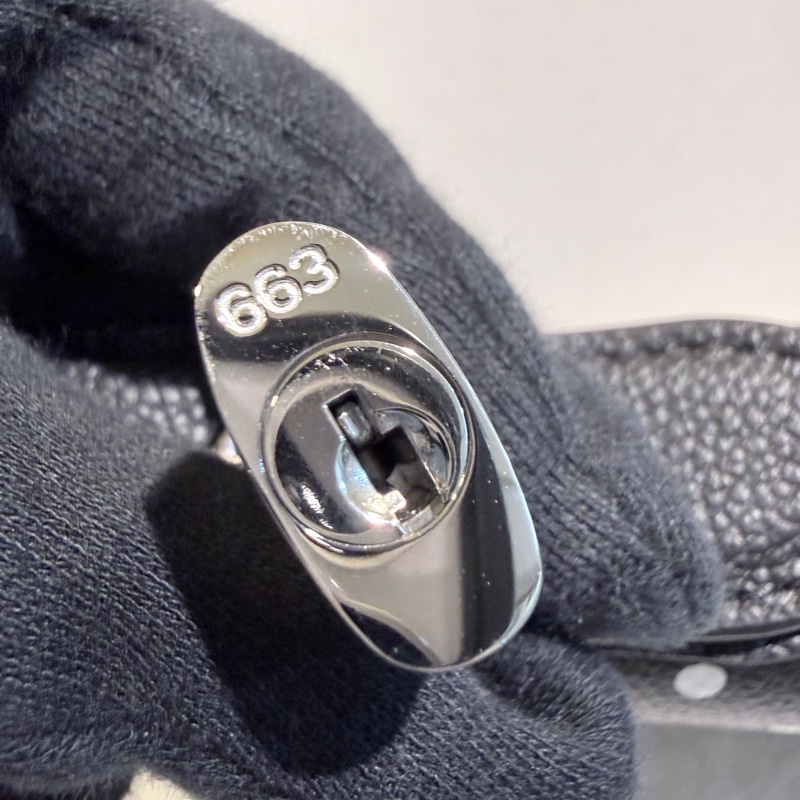 Louis Vuitton✨LV X YAYOI KUSAMA草間彌生 限定款 南瓜波點手提包腋下包 芯片款-30