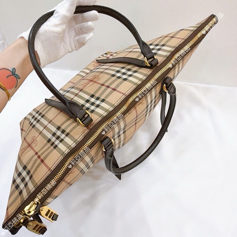 莉亞精品♡ Burberry 格紋拉鍊托特包 二手美包-12