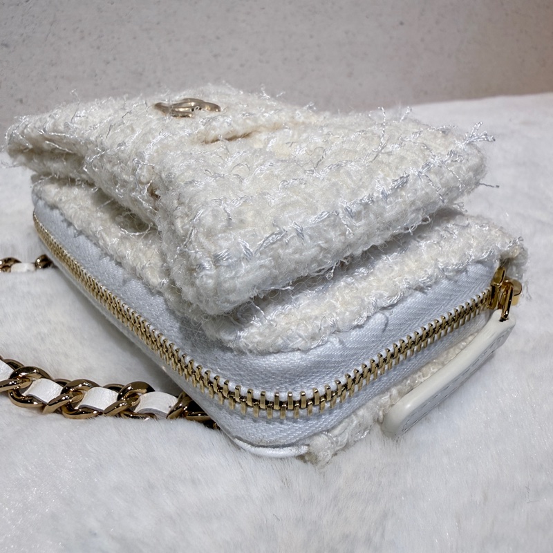 Chanel✨2023A白金毛呢蝴蝶結卡包零錢包-19