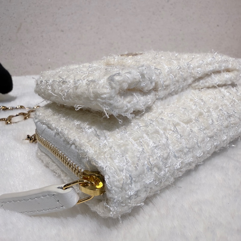 Chanel✨2023A白金毛呢蝴蝶結卡包零錢包-21