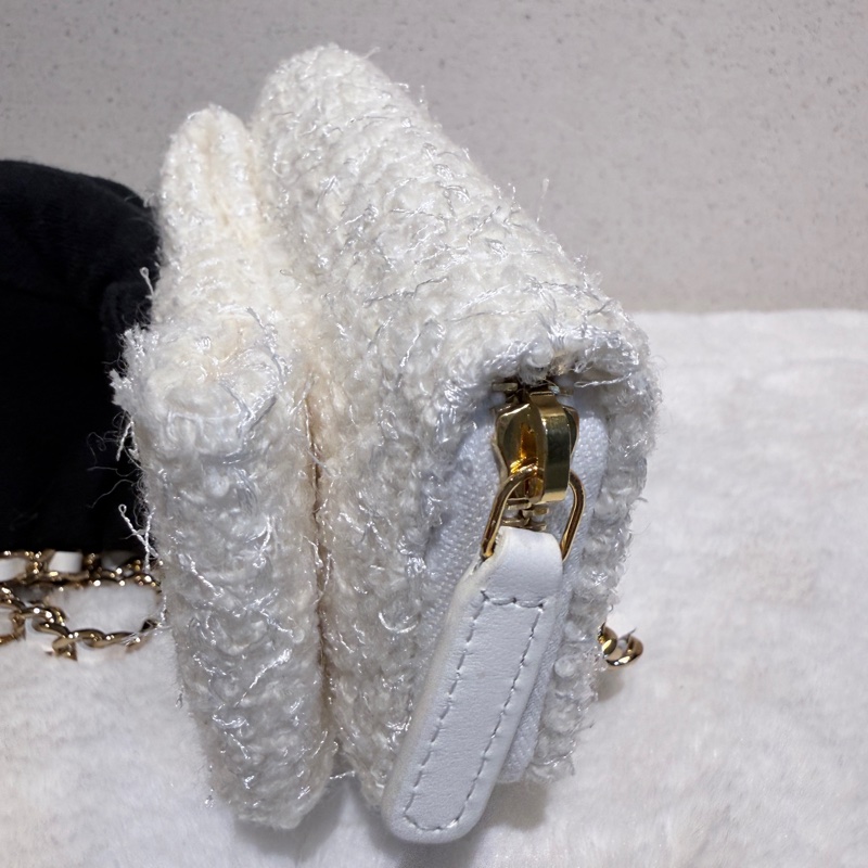 Chanel✨2023A白金毛呢蝴蝶結卡包零錢包-24