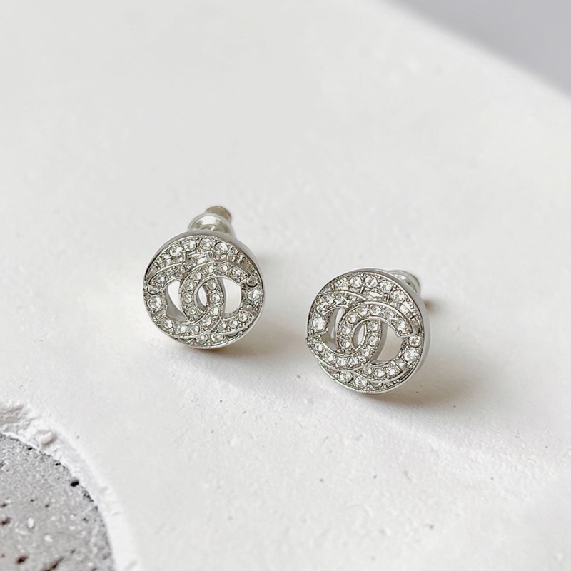 莉亞精品♡Chanel 銀色水鑽圓形耳環 二手-0