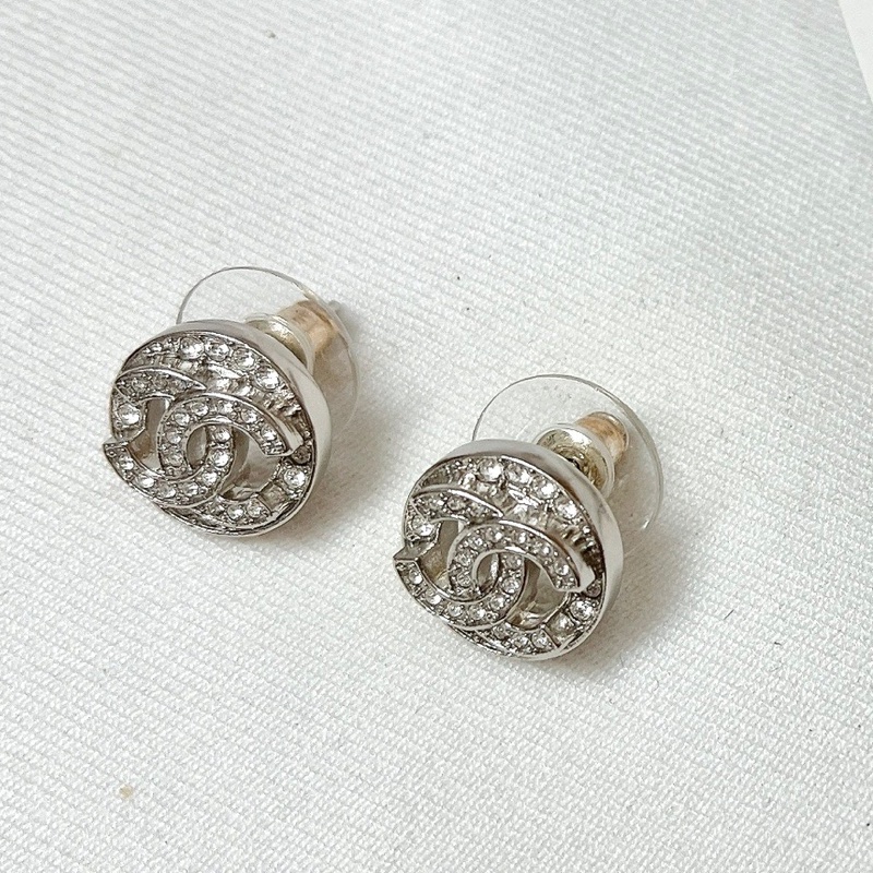 莉亞精品♡Chanel 銀色水鑽圓形耳環 二手-7