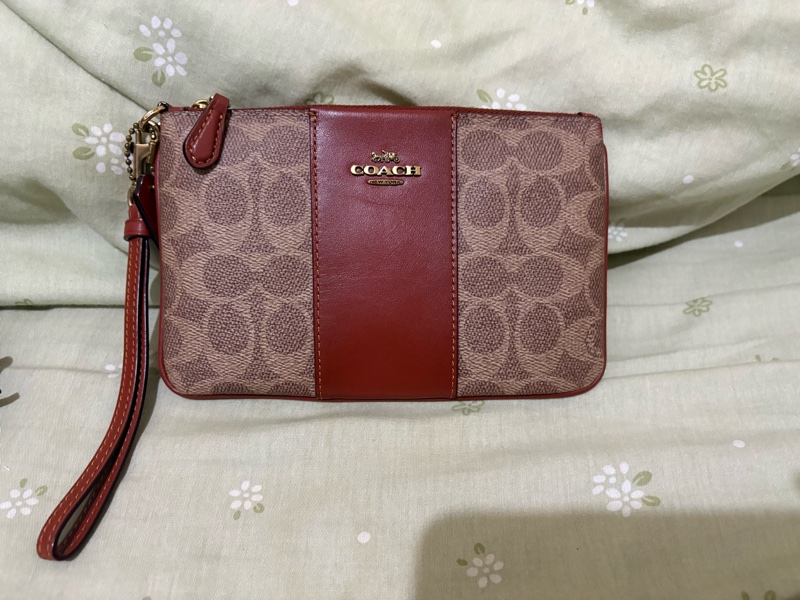 Coach pillow tabby 26枕頭包 霧霾藍買一送一-1