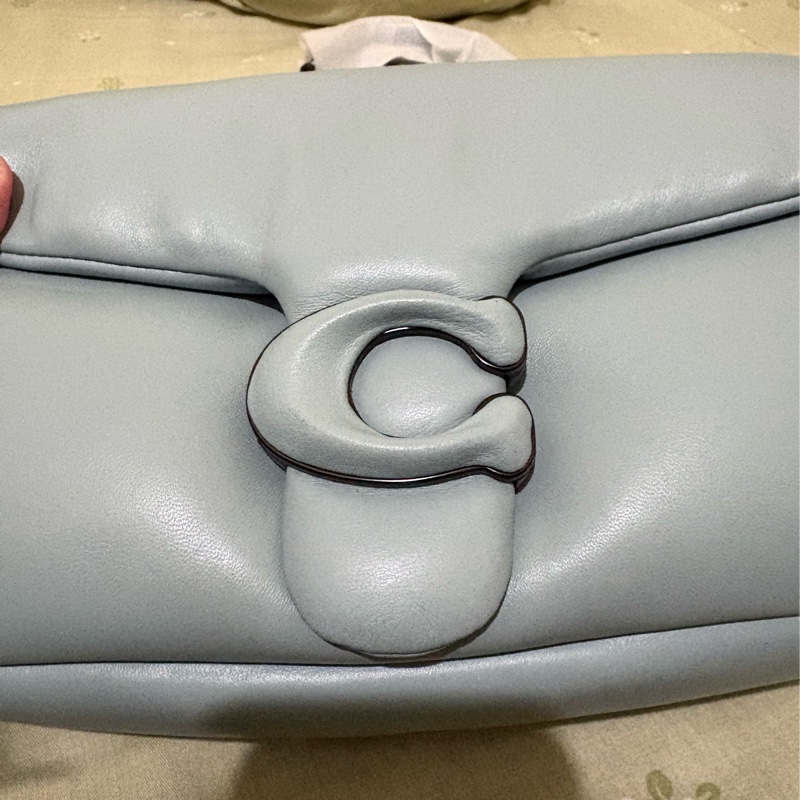 Coach pillow tabby 26枕頭包 霧霾藍買一送一-5