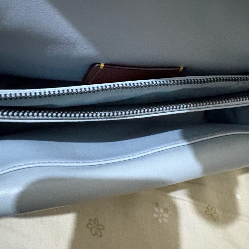 Coach pillow tabby 26枕頭包 霧霾藍買一送一-16