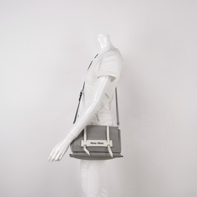 Miu Miu Grace Lux系列牛皮拼色字母Logo斜挎包單肩包-1