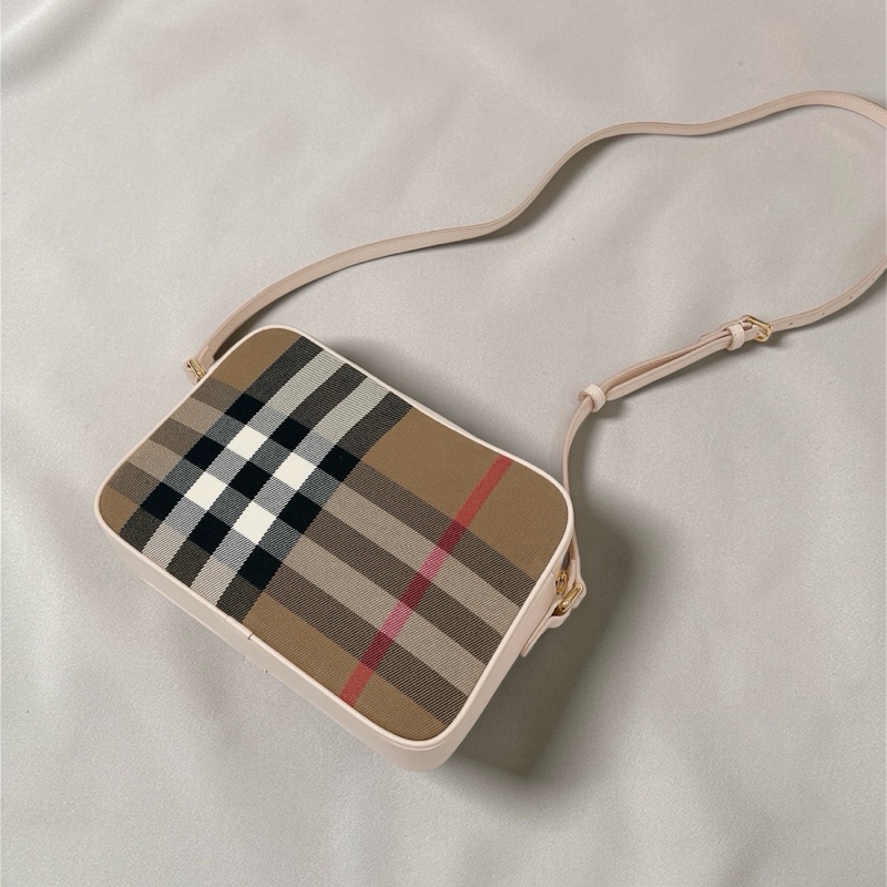 莉亞精品♡Burberry 格紋粉邊相機包 二手-0